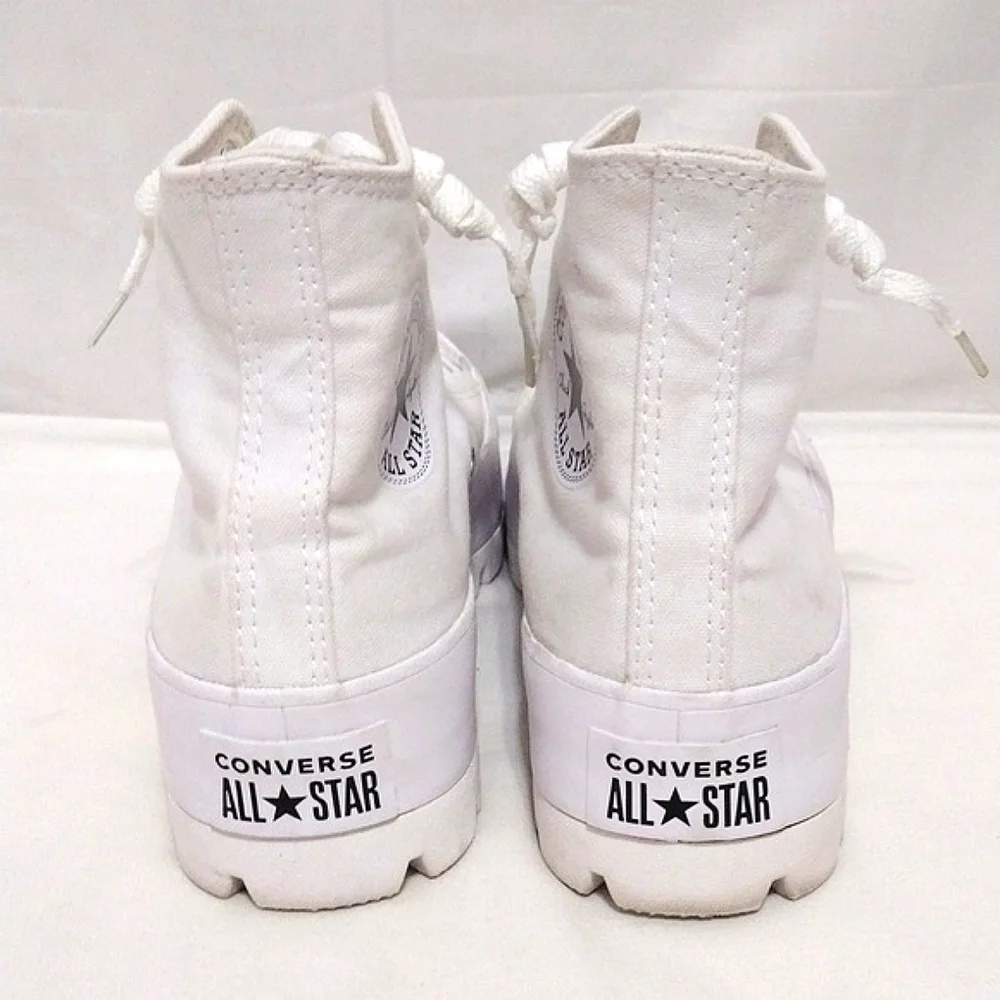 Converse CTAS Women's White Canvas Hi-Top Platform Sneakers Size 8 Lug Sole